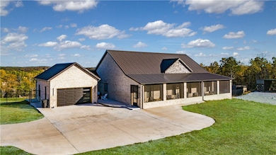  2,600 sqft  3 bedrooms 2.5 baths and office