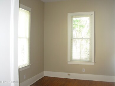 210 Apartment 007