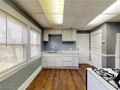 1174 E 114th St, Cleveland, OH 44108 - photo 7