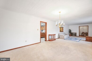 1600 Clover Dr, Fredericksburg, VA 22407 - photo 7