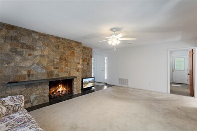 30 Joy Cir, Walhalla, SC 29691 - photo 4