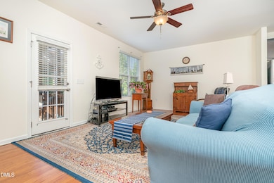 006_wag00859-edit_851