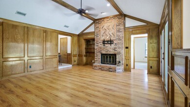 1120 Wingate Dr, Bedford, TX 76021 - photo 6