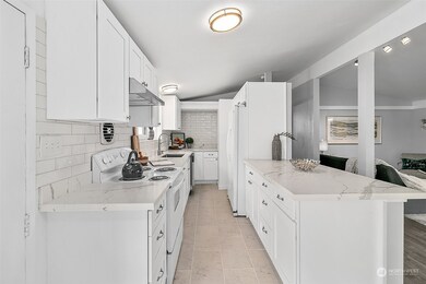 3007 Elwood Dr W, University Place, WA 98466 - photo 6