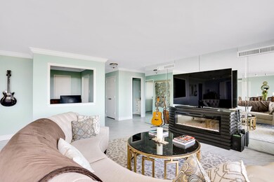 1414-Continental-1206-MLS-Photos-10