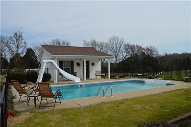 113 Peggy Ln, Shelbyville, TN 37160 - photo 6