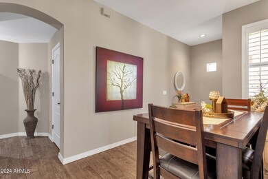 10-web-or-mls-7887-n-16th-st-112