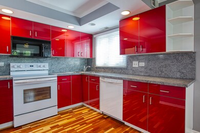 1380 Oakwood Ave unit 403, Des Plaines, IL 60016 - photo 5