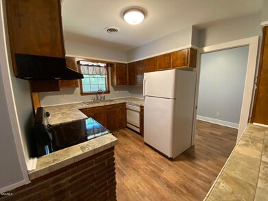 1506 Fifth Ave, Picayune, MS 39466 - photo 6