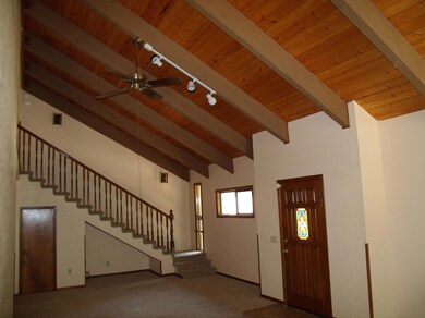 Livingroom2