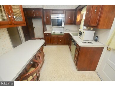 30 Northwest Dr, Bridgeton, NJ 08302 - photo 6