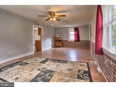 3840 Morgantown Rd, Mohnton, PA 19540 - photo 4