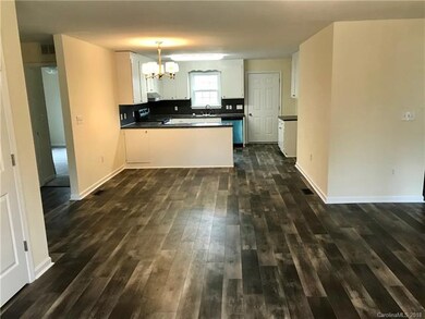 113 Potts Grant Ln, Statesville, NC 28625 - photo 5