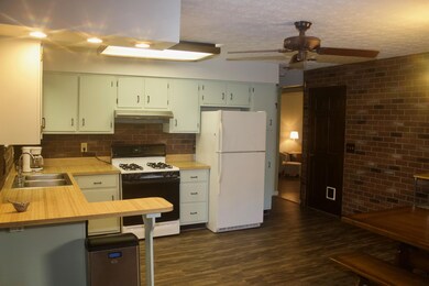 1769 Hansen Ave, Columbus, OH 43224 - photo 6