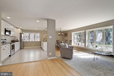 127 Dorchester Rd, Mount Laurel, NJ 08054 - photo 3