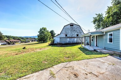 131 Johnny Baird Ln-6
