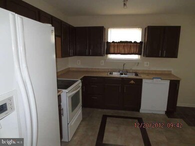 497 Dover Rd, Glen Burnie, MD 21061 - photo 6