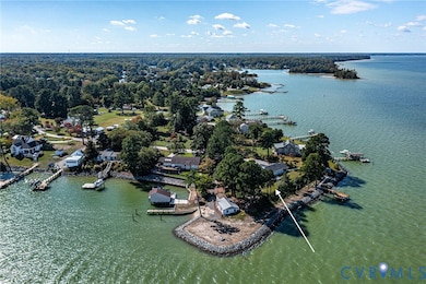 560 Eubank Landing Rd, Topping, VA 23169 - photo 4