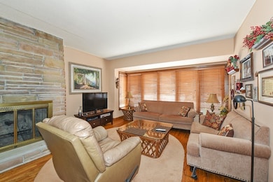1413 Westchester Blvd, Westchester, IL 60154 - photo 4