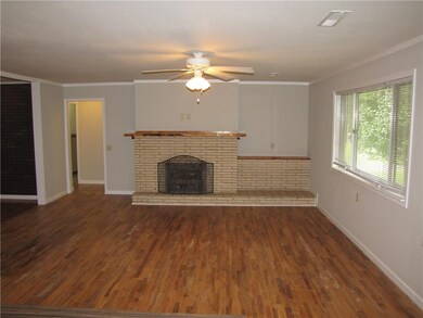 509 N Battle St, Prairie Grove, AR 72753 - photo 3