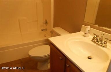 Guest bath 2