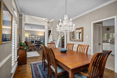 Another view of the dining room.