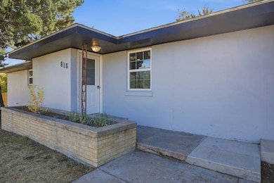 815 NW 6th St, Guymon, OK 73942 - photo 2