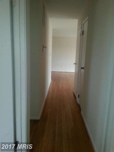 7014 Hastings Dr, Capitol Heights, MD 20743 - photo 4