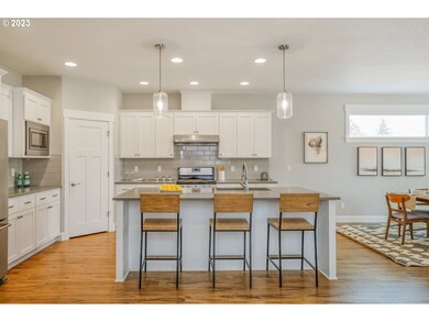 1238 Vista Oaks Dr, Forest Grove, OR 97116 - photo 5