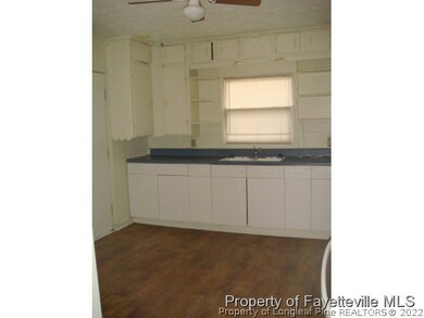 204 Sandalwood Dr, Fayetteville, NC 28304 - photo 7