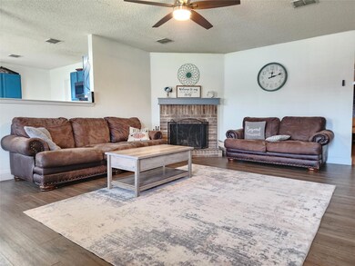 701 Pickwick Ln, Wylie, TX 75098 - photo 6