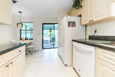 9555 154th Rd N Jupiter FL-large-009-011