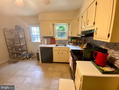 16 Westfield Dr, Newark, DE 19711 - photo 3