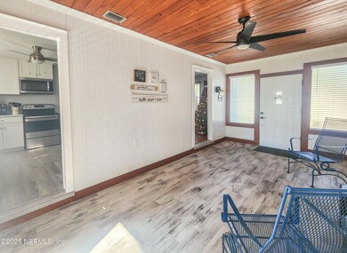 2207 Laurel St, Palatka, FL 32177 - photo 7