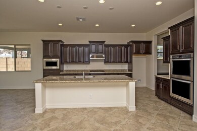 015_Gourmet Kitchen
