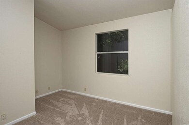 006_Office - Den