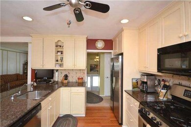 121 Hunter Ln, North Wales, PA 19454 - photo 3