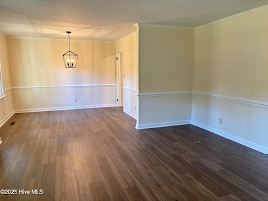 247 Vaughans Creek Rd, Murfreesboro, NC 27855 - photo 6