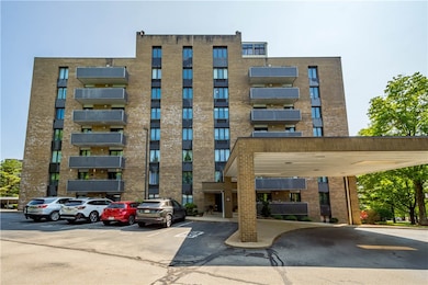 820 E Beau St unit 6J, Washington, PA 15301 - photo 4