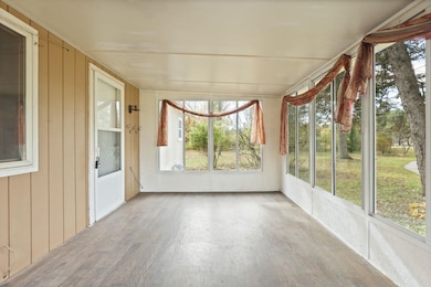 5675 Oak Rd, Vassar, MI 48768 - photo 6