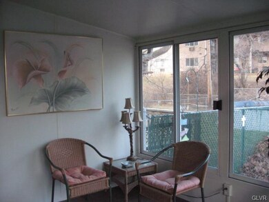 1308 Greenview Dr, Bethlehem, PA 18018 - photo 7