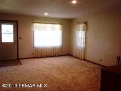 314 Glenn Rd, Albert Lea, MN 56007 - photo 3