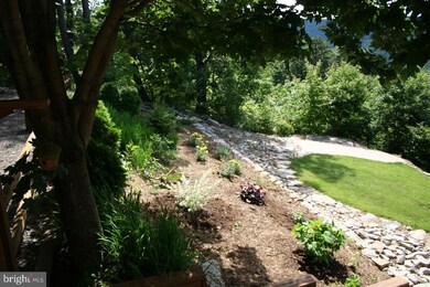 20 Sparrow Hill Rd, Paw Paw, WV 25434 - photo 3