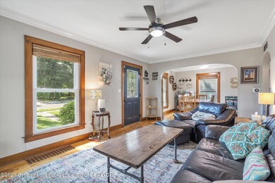 573 Paris Ave, Lansing, MI 48910 - photo 6