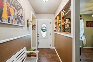 1589 Highland Cir, Springtown, TX 76082 - photo 6