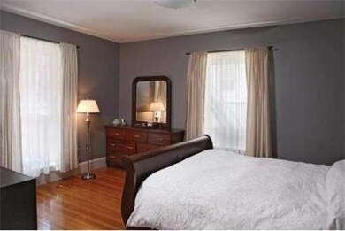 6 Shailer St unit 1, Brookline, MA 02446 - photo 6
