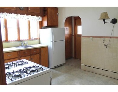 12 Upland Rd, Somerville, MA 02144 - photo 6