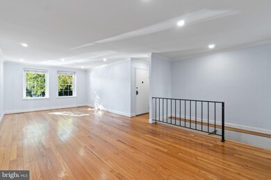 4715 31st St S unit A2, Arlington, VA 22206 - photo 7