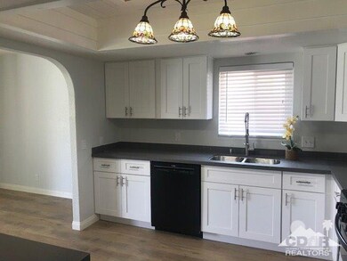 34232 Judy Ln, Cathedral City, CA 92234 - photo 3