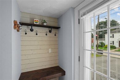 131 Chandler Ave, Cranston, RI 02910 - photo 4